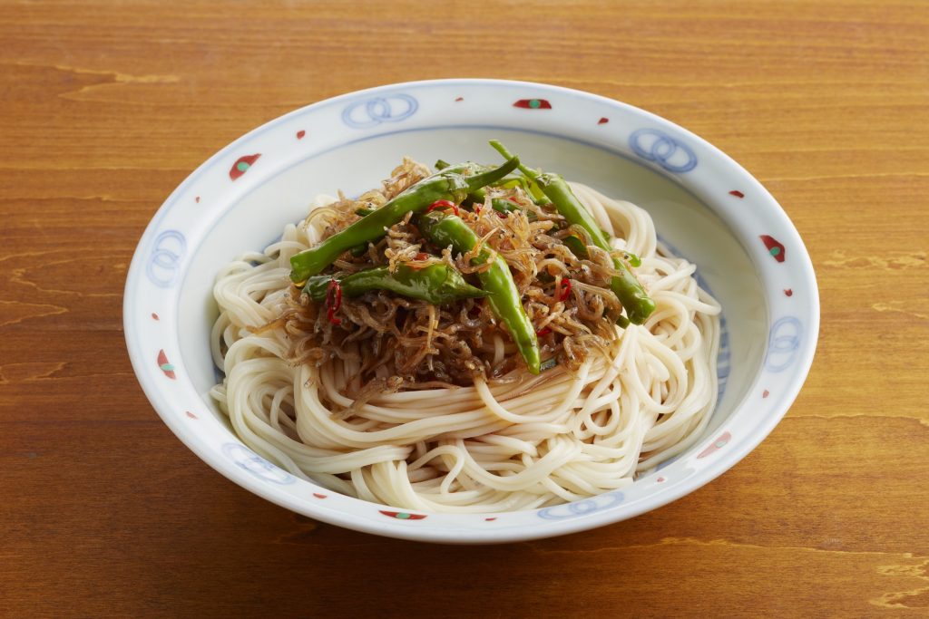 ししとうとちりめん醤のピリ辛混ぜ麺