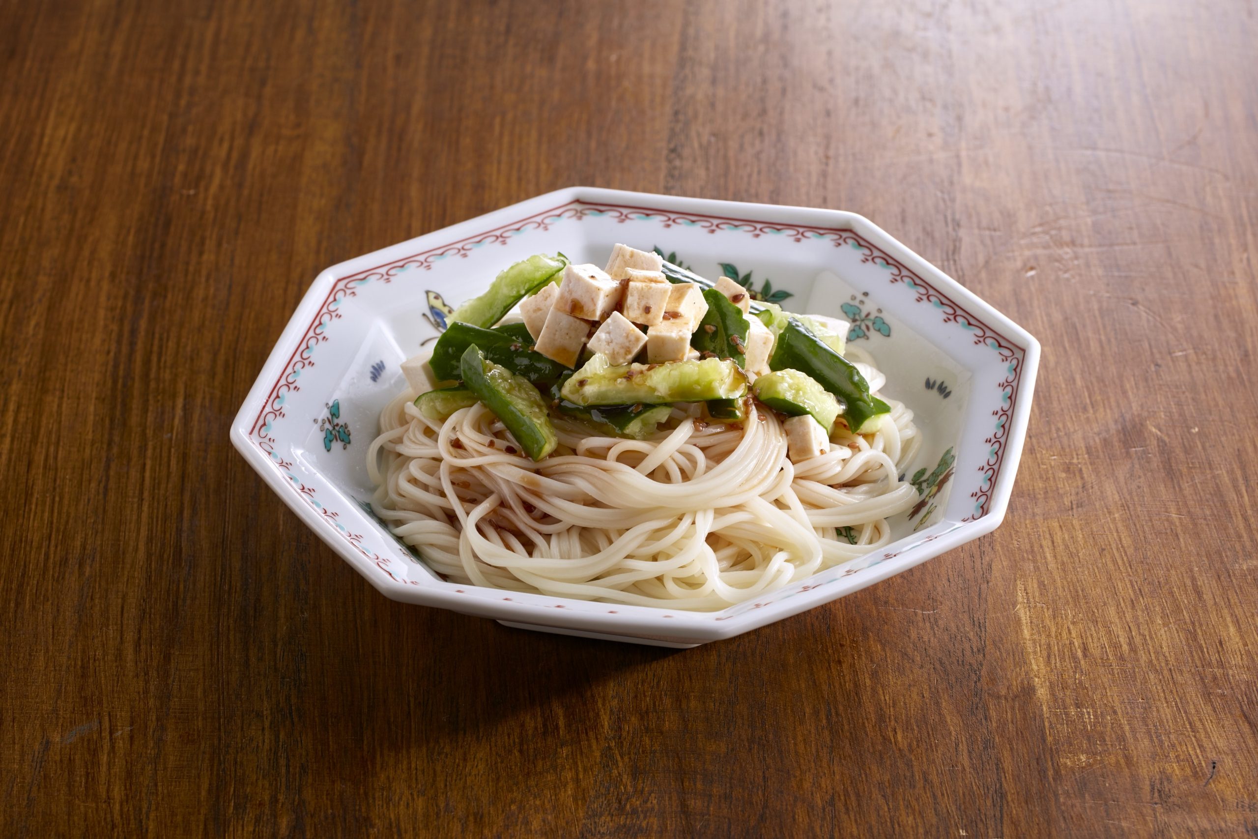キュウリと豆腐のごまだれ麺