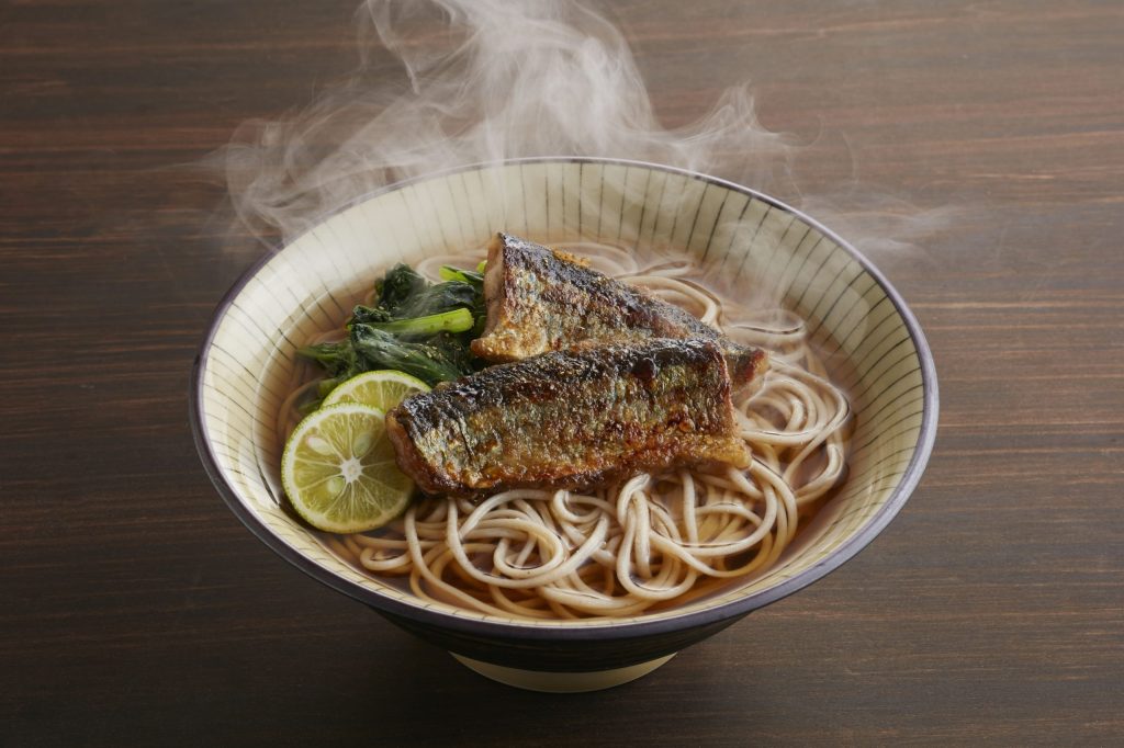 秋刀魚の秋そば麺