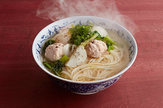 かぶと鶏つくねのスープ麺