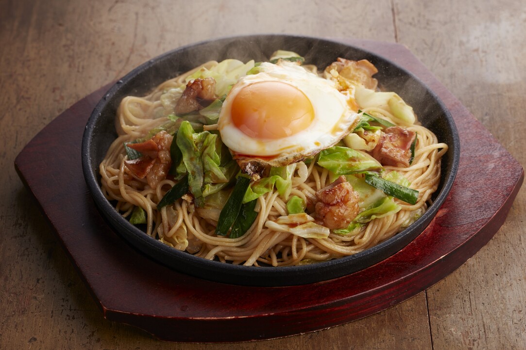 スタミナもつ焼きそば