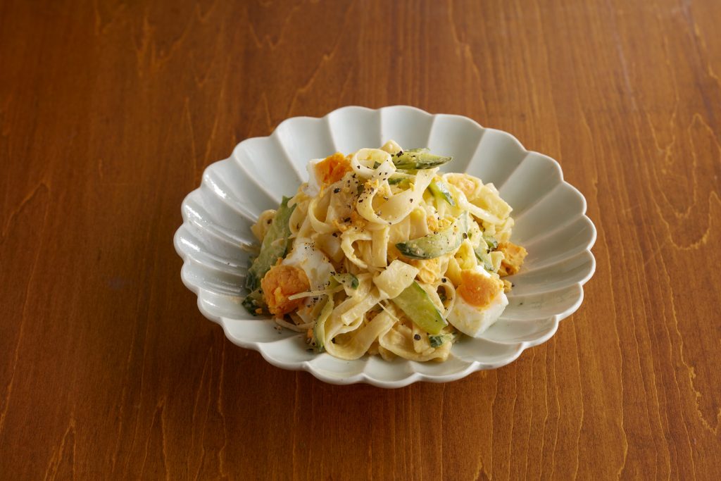 たまごふし麺サラダ