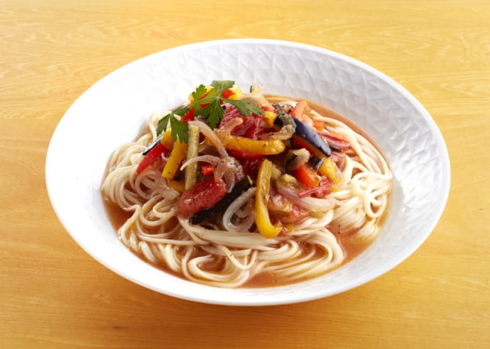 夏野菜の洋風冷麺